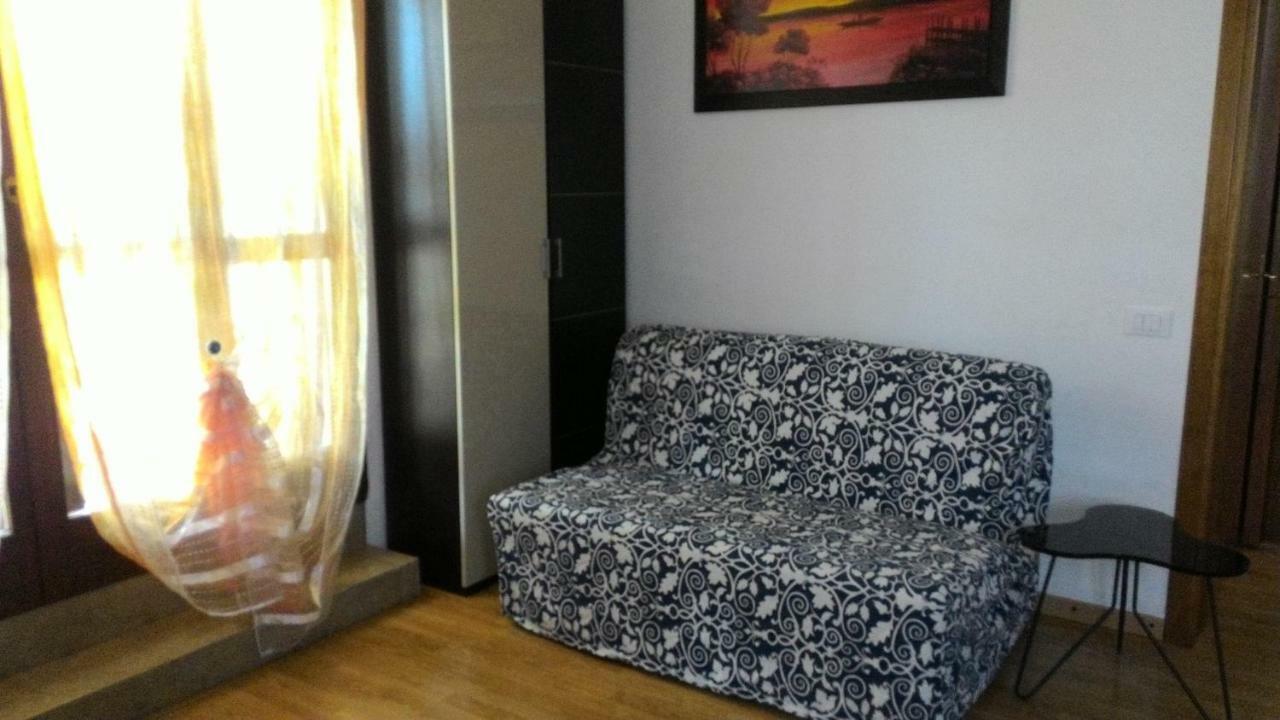 Apartmán Roxy'S House Saronno Exteriér fotografie